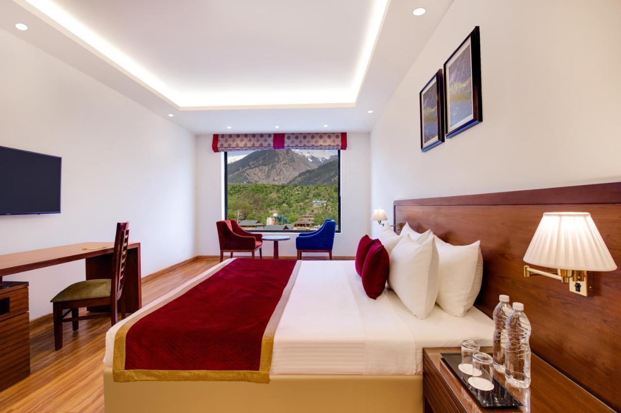 Span Inn Suites Manali Baragran Bagian luar foto