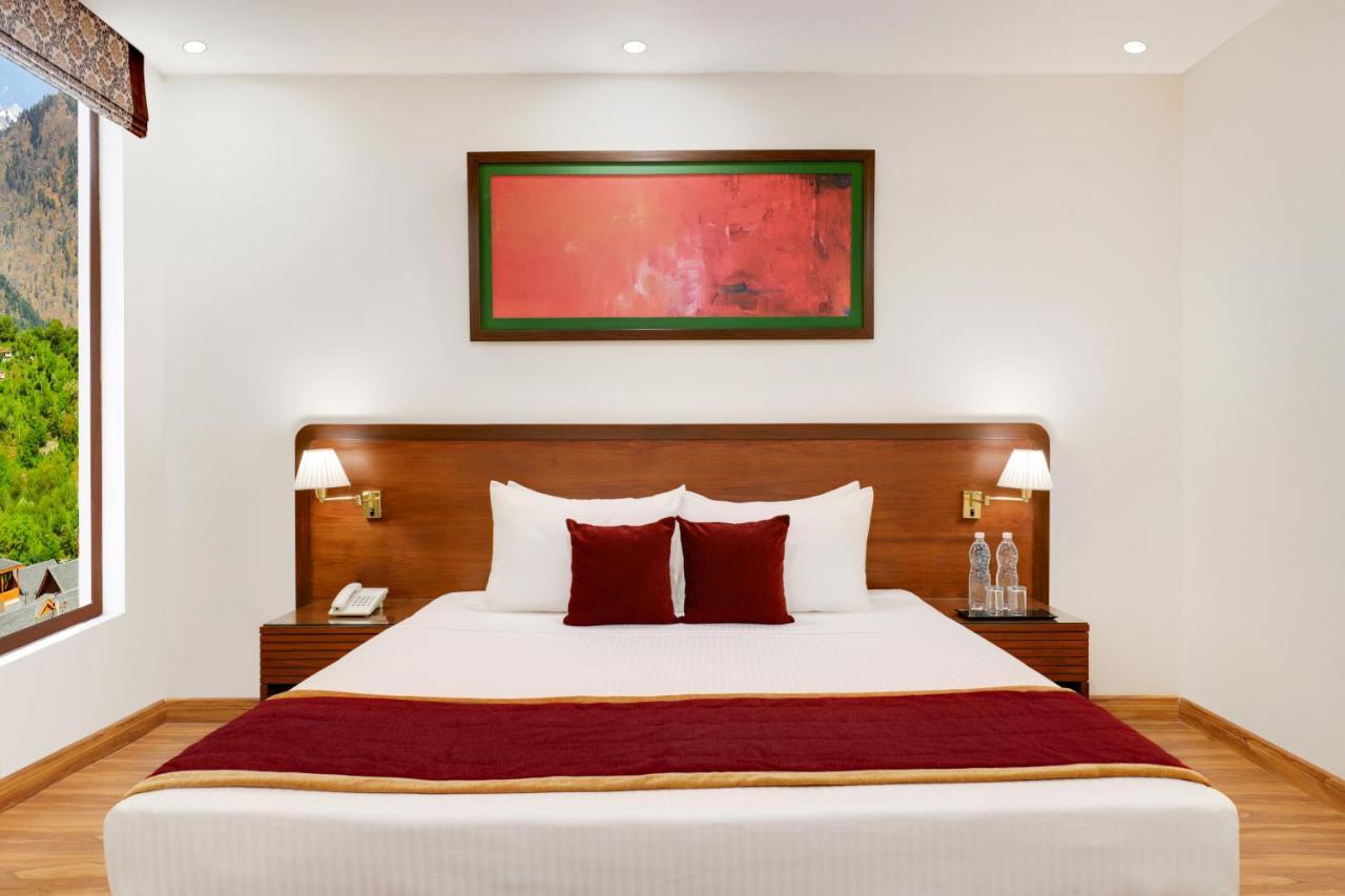 Span Inn Suites Manali Baragran Bagian luar foto
