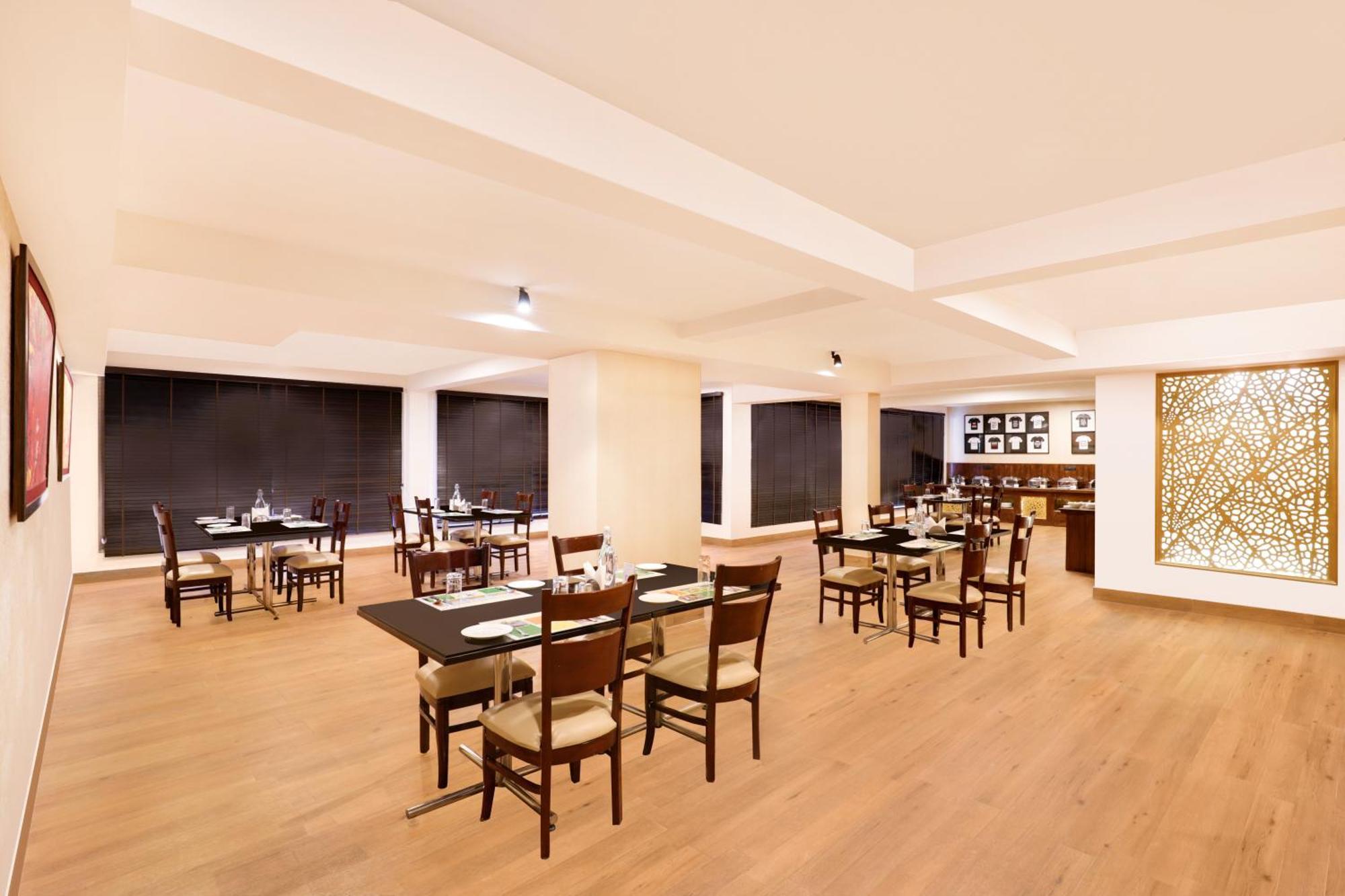 Span Inn Suites Manali Baragran Bagian luar foto